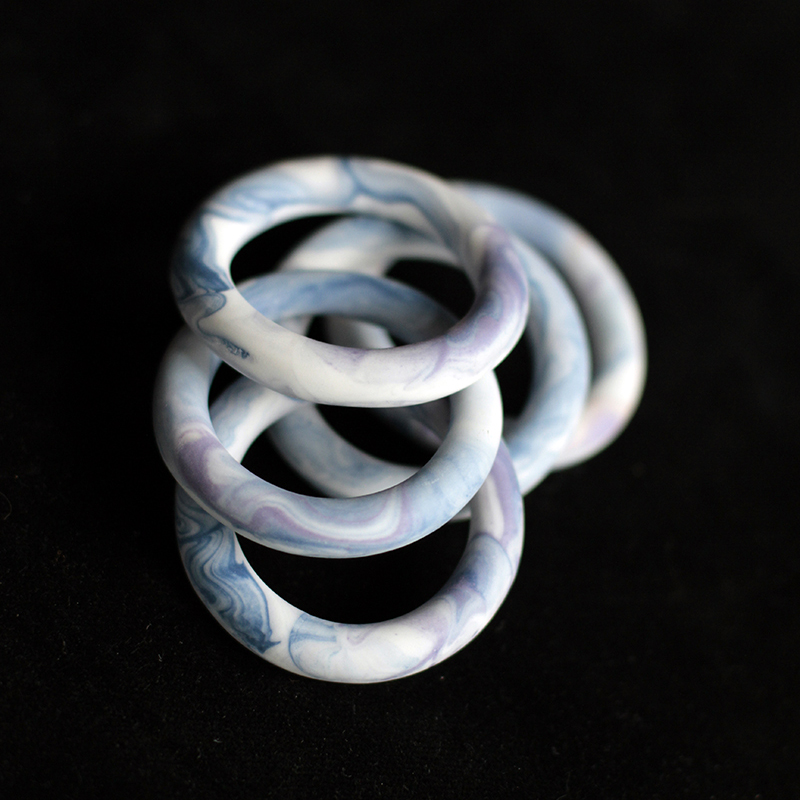 Decorative shibari rings - purple and blue marbled - Image 2