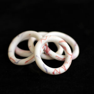 Decorative shibari rings - purple and red marbled